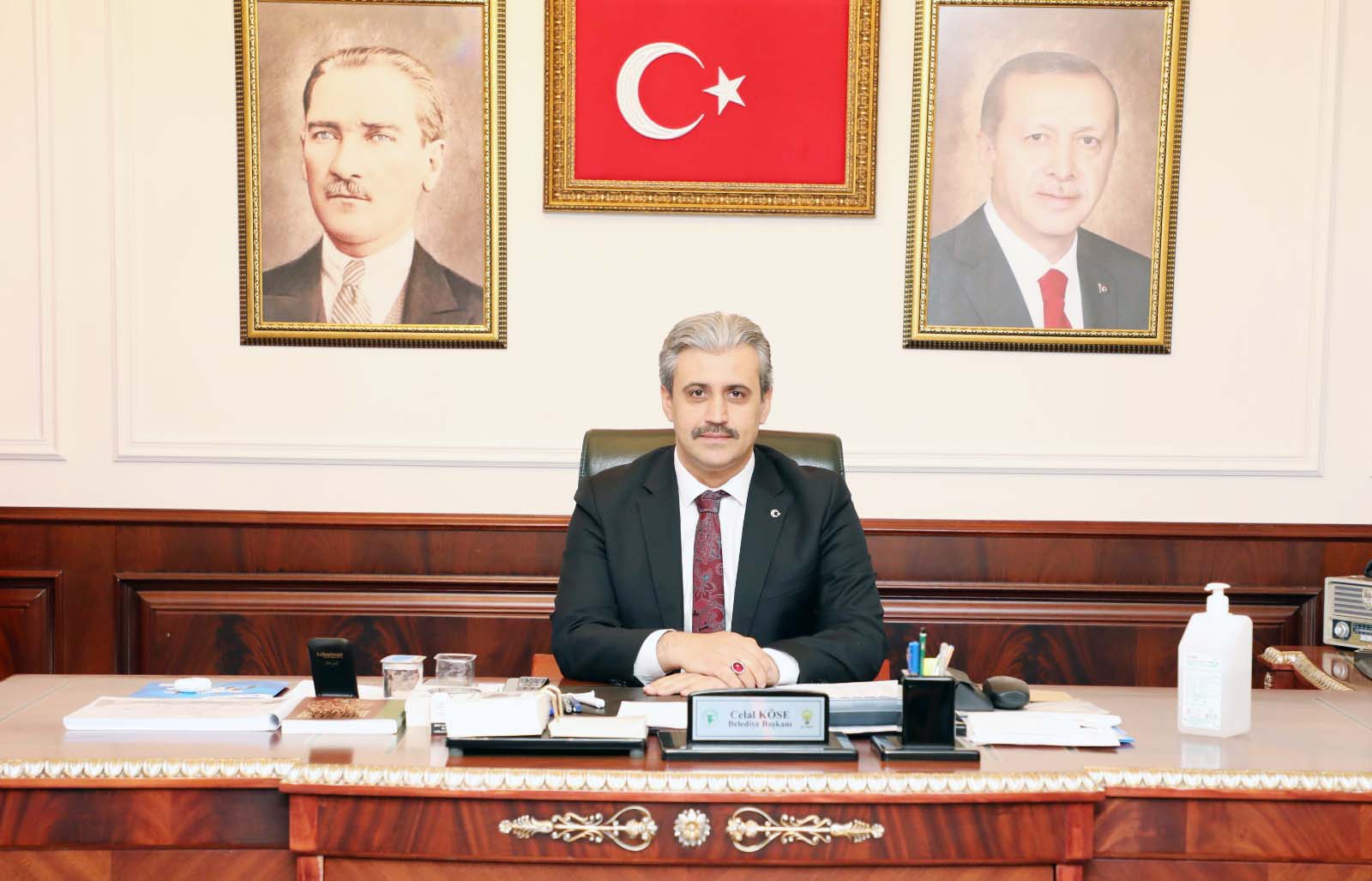 Yozgat Belediye Başkanı Celal Köse, 29 Ekim Cumhuriyet Bayramı nedeniyle