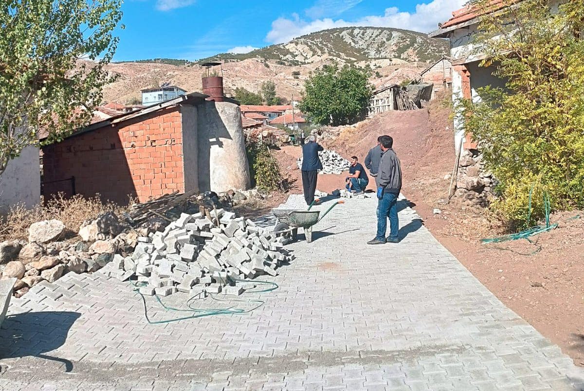 Kadışehri ilçesinde belediye tarafından Gümüşdiğin mahallesinde yapımı tamamlanan dere ıslah