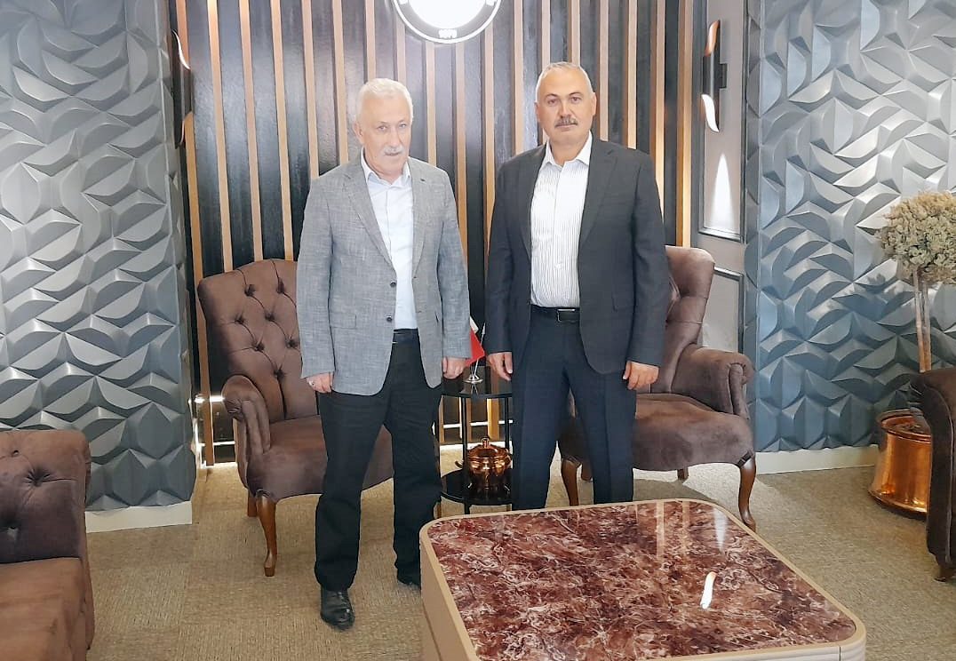 Hizmet İş Sendikası Yozgat Şube Başkanı Ferman Zararsız, sendikanın üye