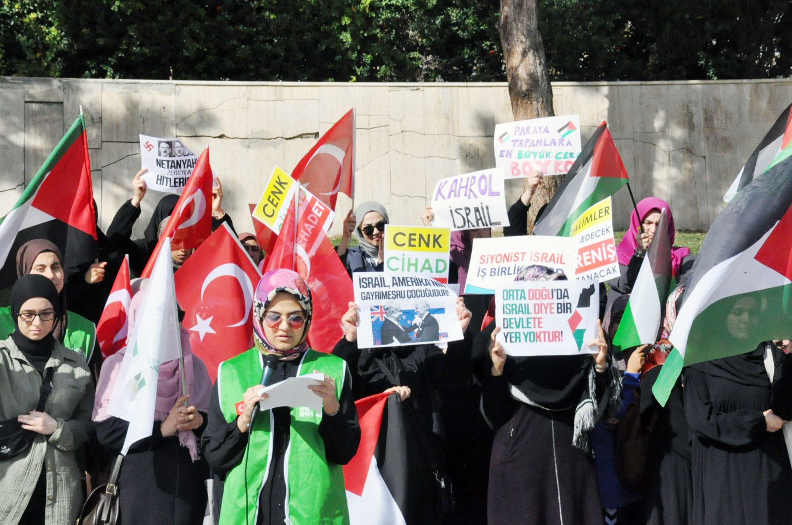 Yozgat’ta İsrail’in Gazze Şeridi’nde sürdürdüğü insanlık suçuna dur demek isteyen