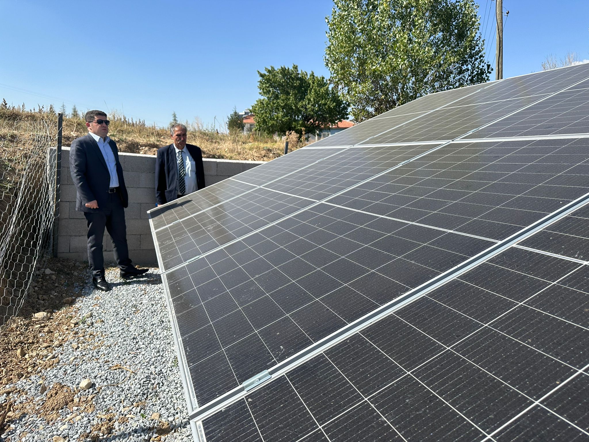 Sarıkaya Kaymakamı Ahmet Nuri Demir, Sarıkaya ilçesine bağlı Emirbey köyünü