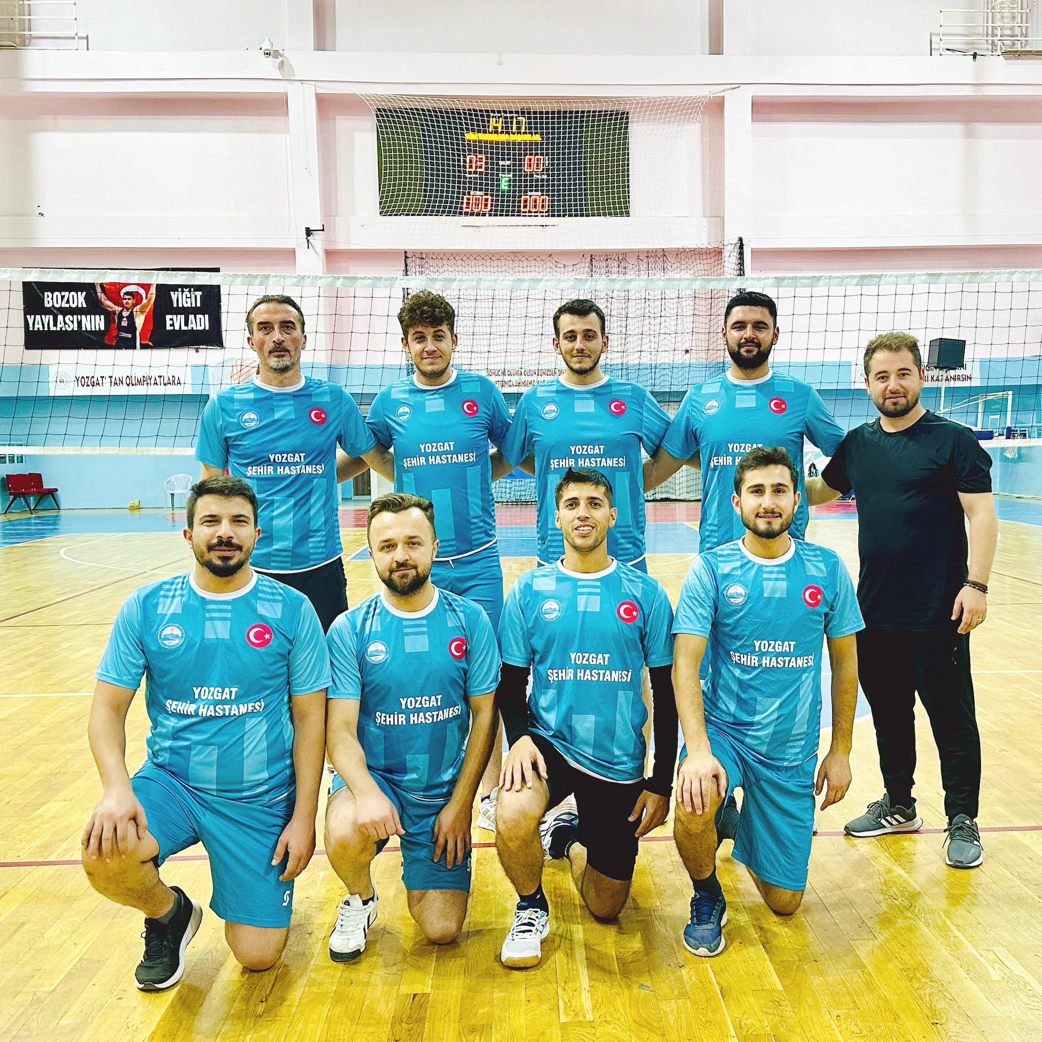 Cumhuriyetimizin 100. Yılı etkinlikleri kapsamında gerçekleştirilen Kurumlar Arası Voleybol Müsabakalarında