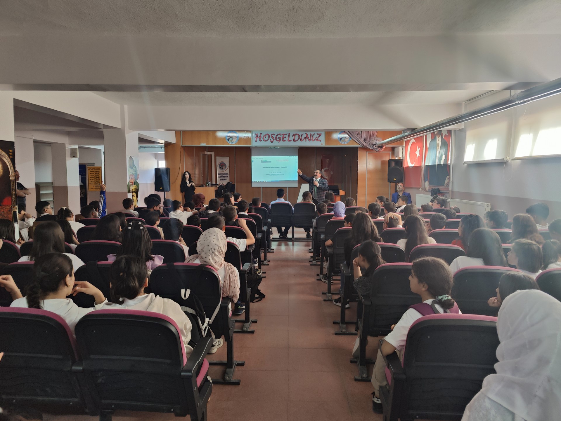 TÜBİTAK Bilim Söyleşileri kapsamında Sarıkaya Namık Kemal İmam Hatip Ortaokulu’nu