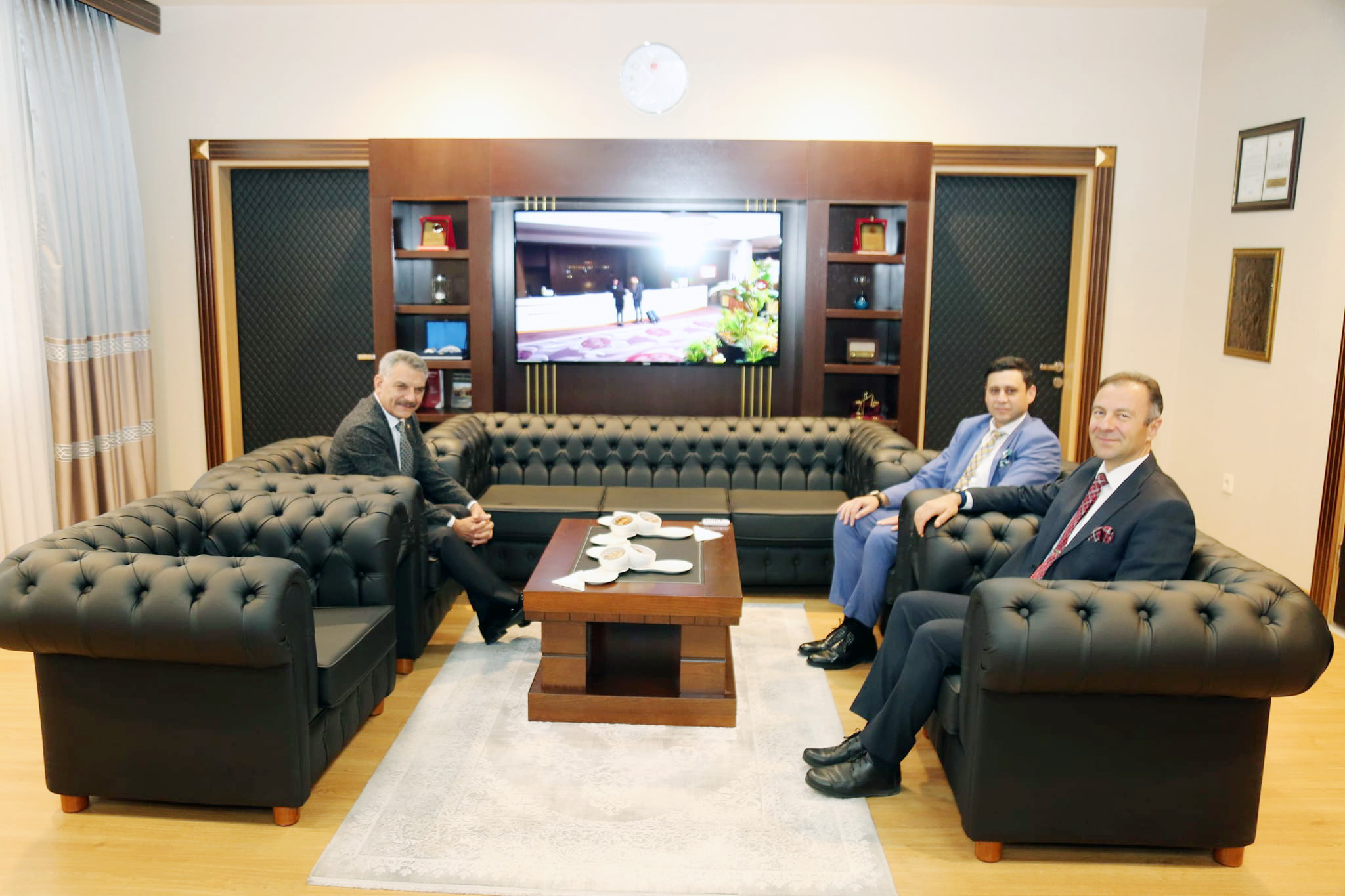 Yozgat Valisi Mehmet Ali Özkan, şehrin önemli kurumlarından biri olan