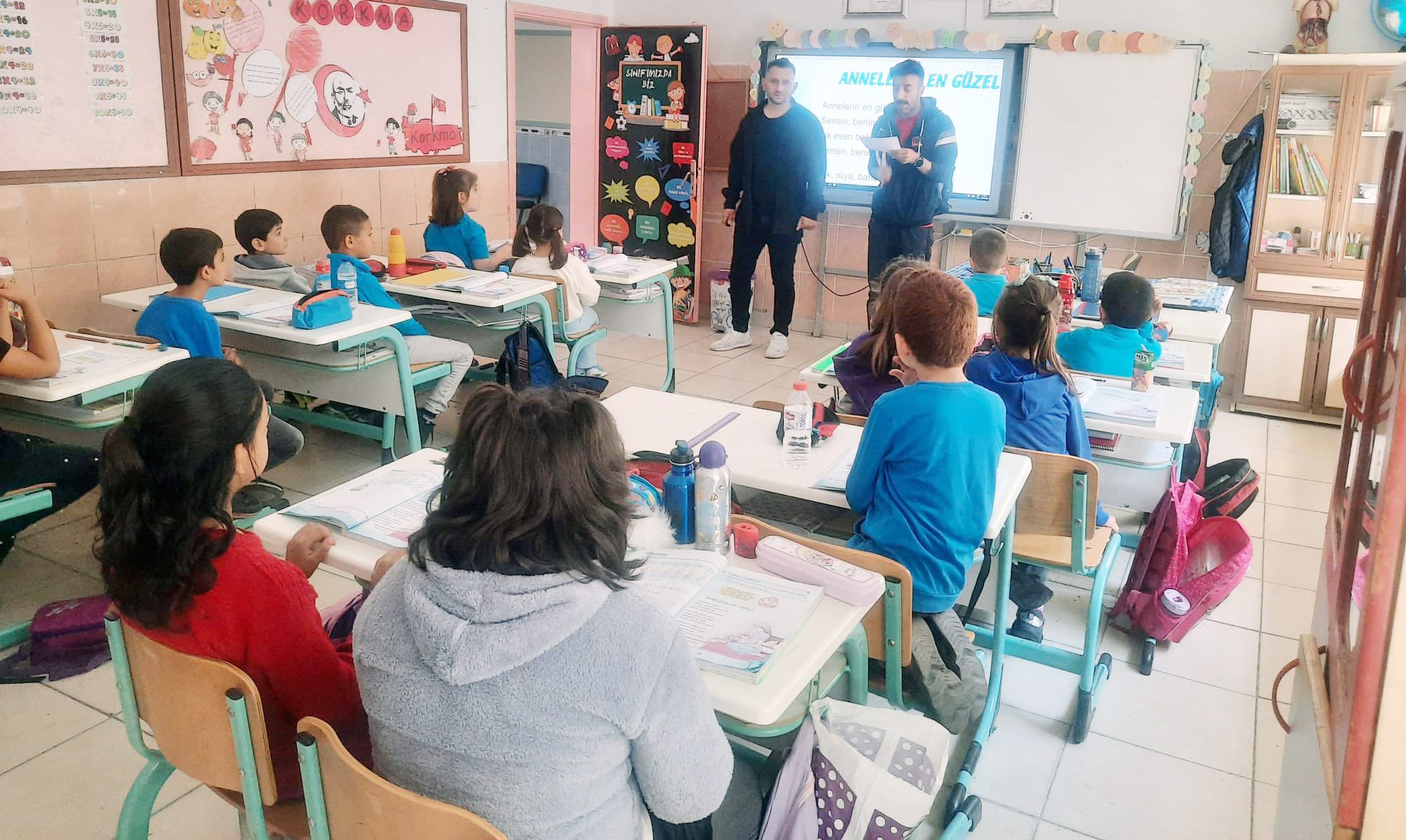 Sarıkaya Gençlik ve Spor İlçe Müdürlüğü Antrenörleri tarafından okullar ziyaret