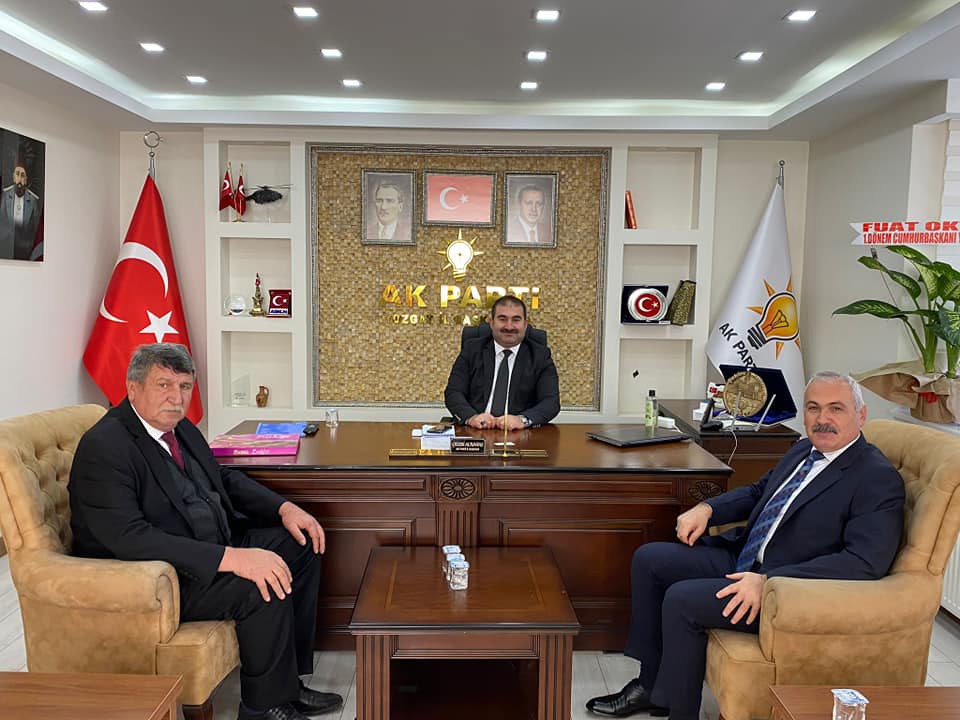 Boğazlıyan Belediye Başkanı Gökhan Coşar, beraberinde kalabalık bir grupla birlikte,