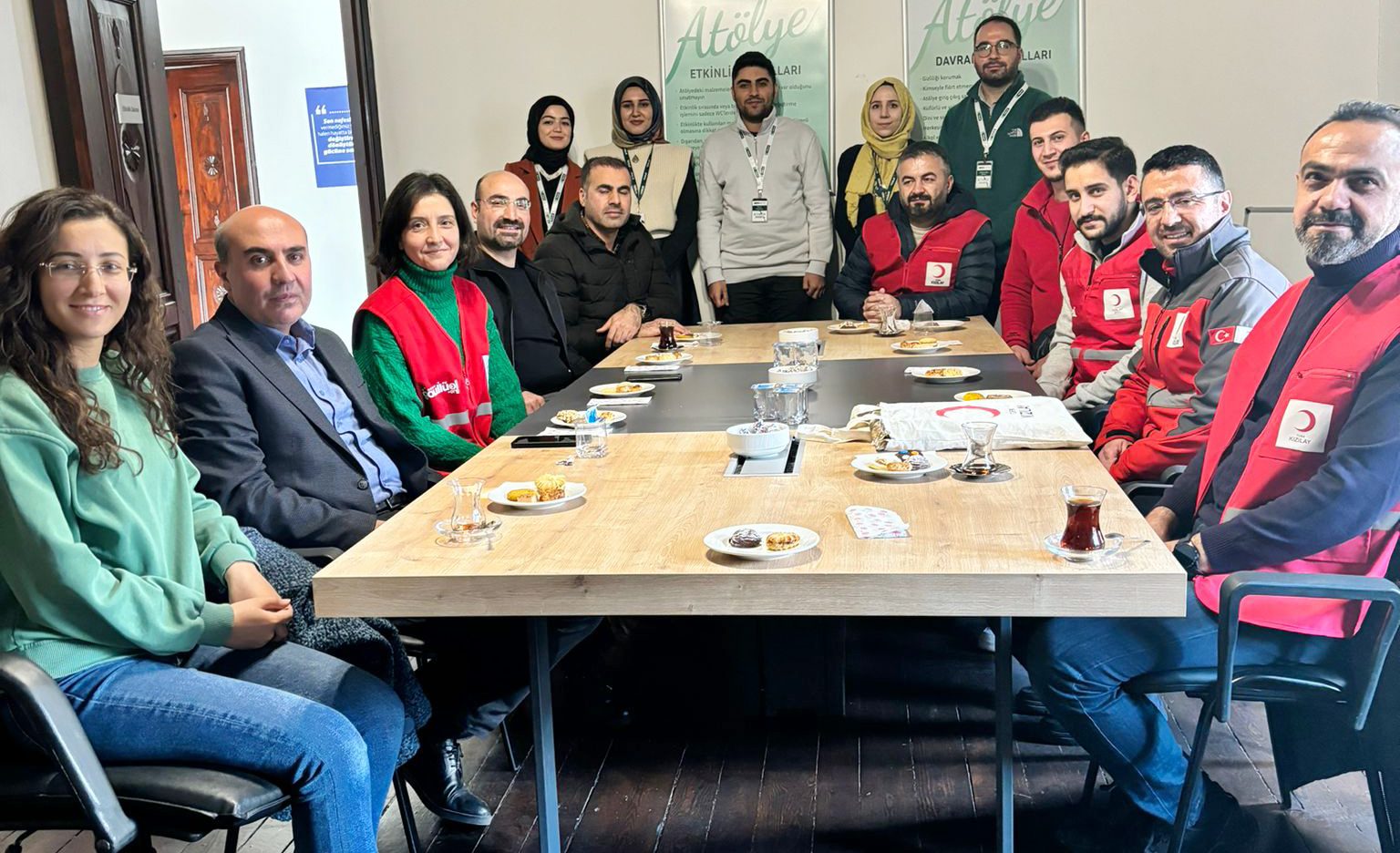 Yeşilay’a bağlı kısa adı Yeşilay Danışmanlık Merkezi olan YEDAM’ı ziyaret