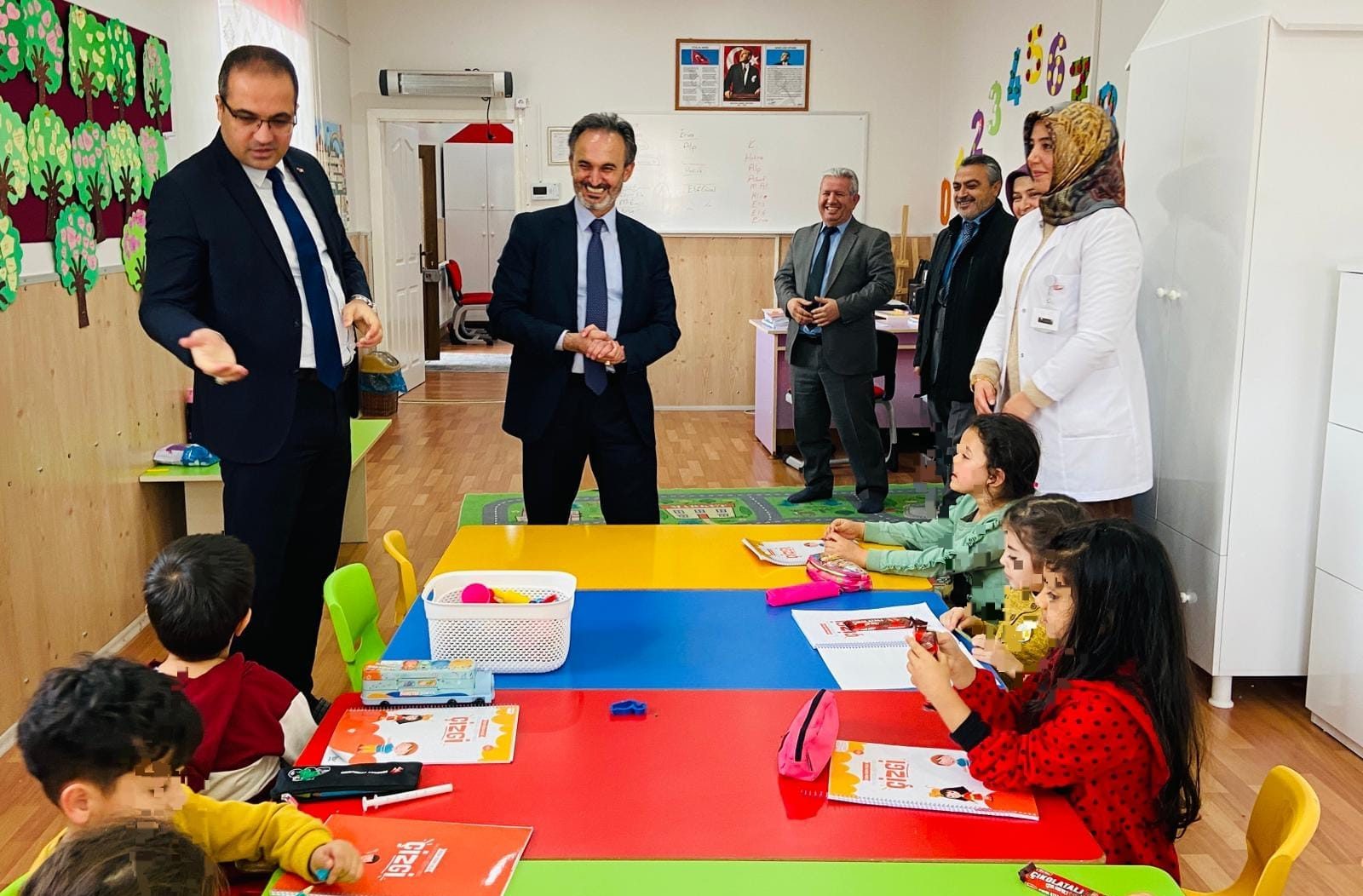 Yozgat Vali Yardımcısı Halil Dalak, İl Müftüsü Ali Gülden'in refakatinde