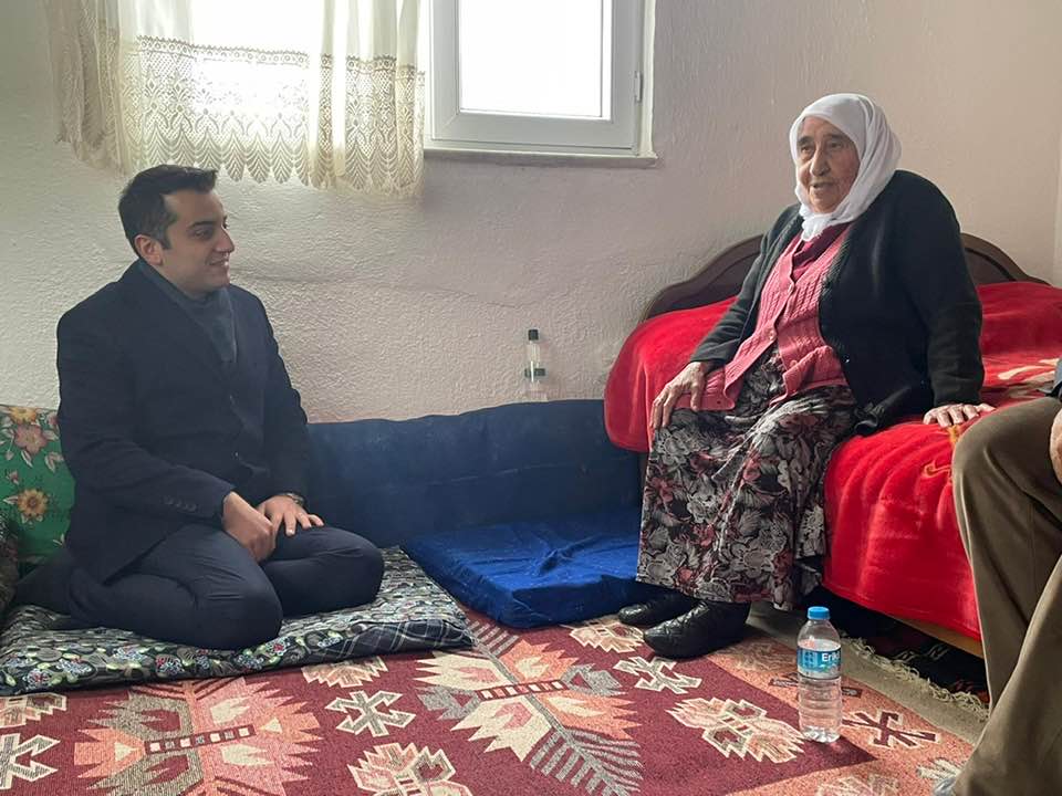 Saraykent Kaymakamı Osman Kurt, ilçeye bağlı Benli Köyü'nde ikamet eden