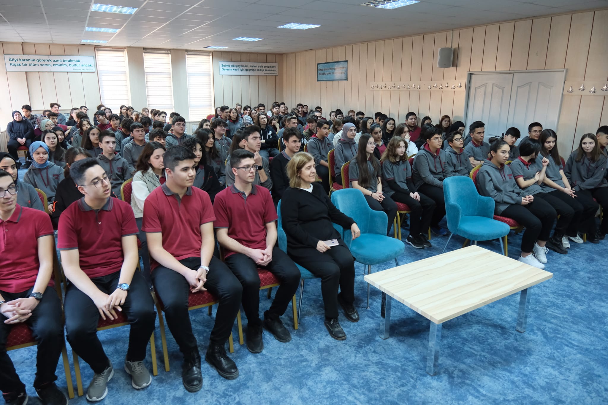 Yozgat Valisi Mehmet Ali Özkan, il genelindeki eğitim kurumları ziyaretleri