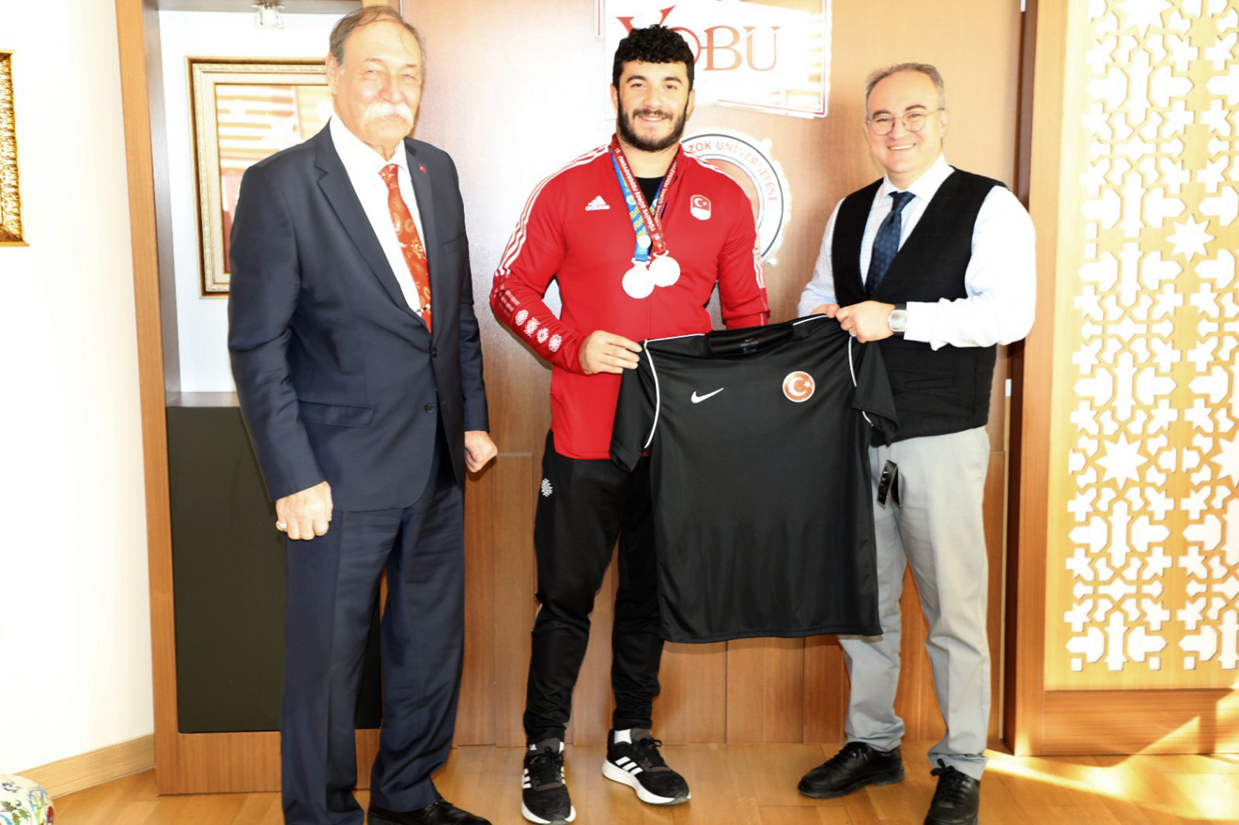 Yozgat Bozok Üniversitesi Spor Bilimleri Fakültesi Beden Eğitimi ve Spor