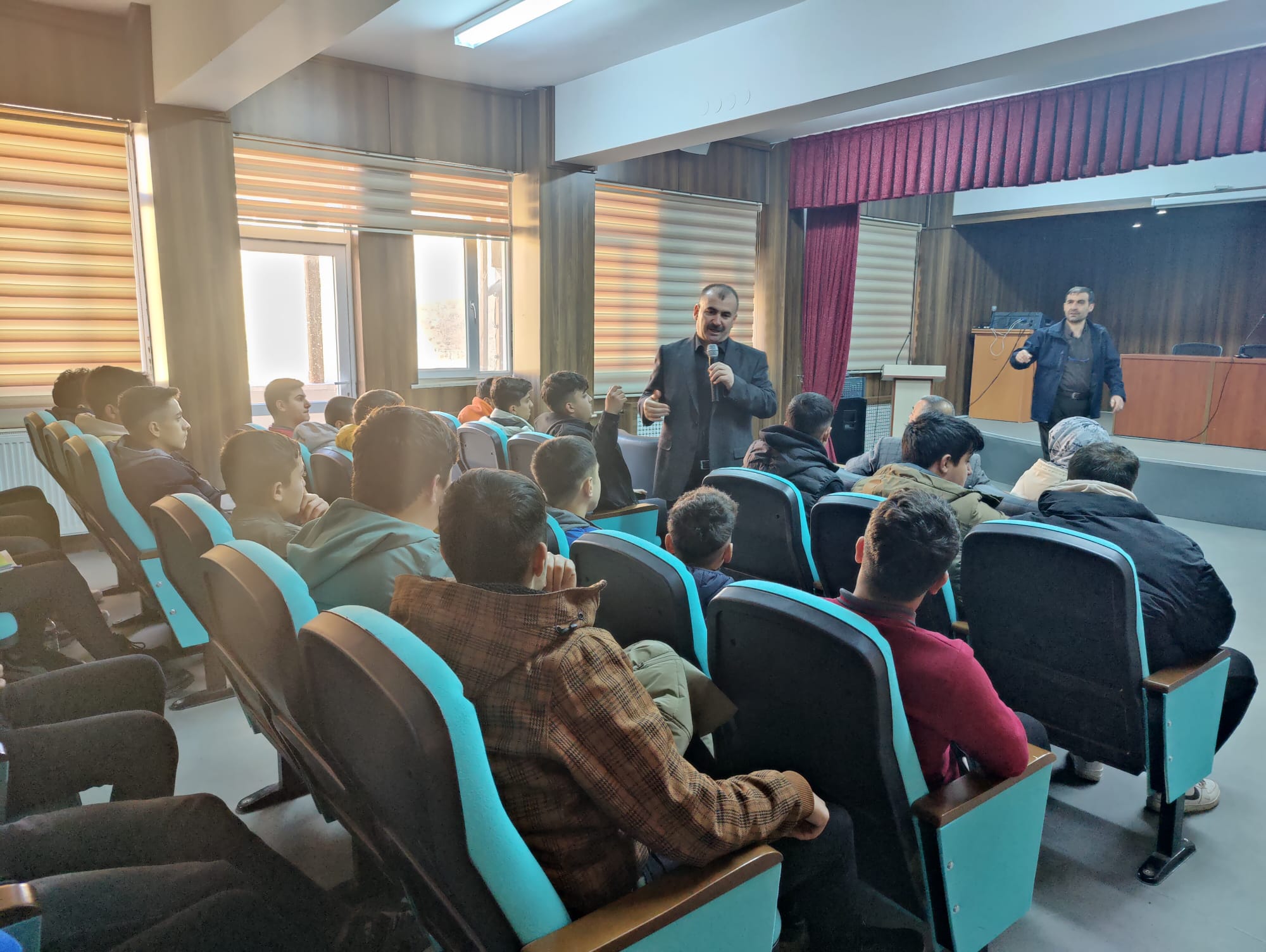 Yozgat Bozok Üniversitesi (YOBÜ) akademisyenlerinden Fen Edebiyat Fakültesi Öğretim Üyesi