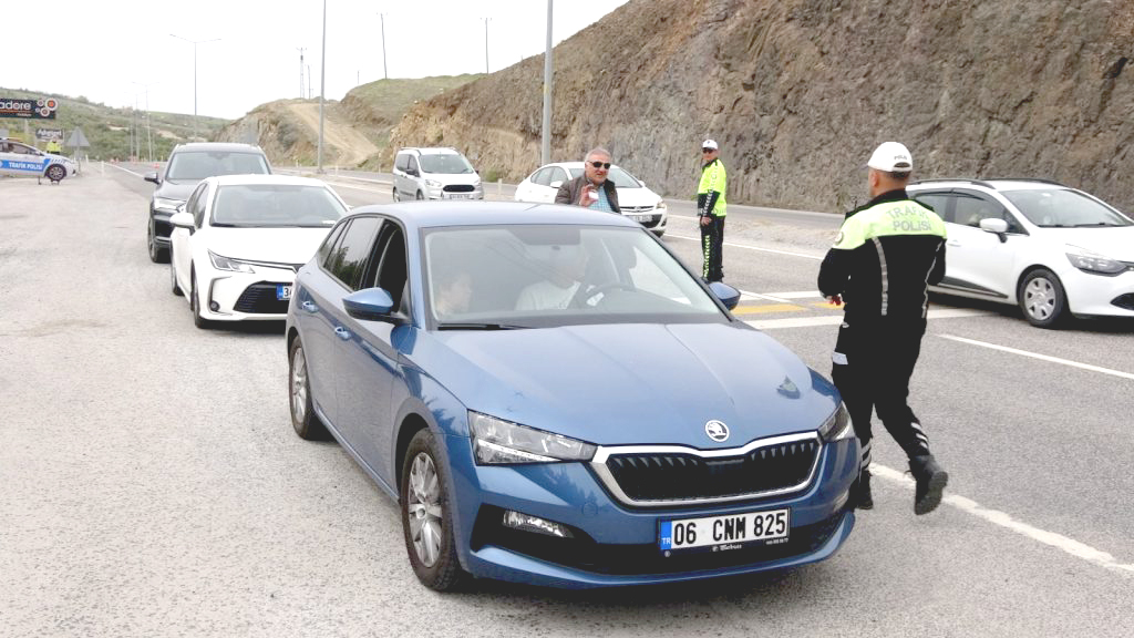 İçişleri Bakanlığı tarafından yapılan yeni düzenleme ile trafik cezalarında indirimli