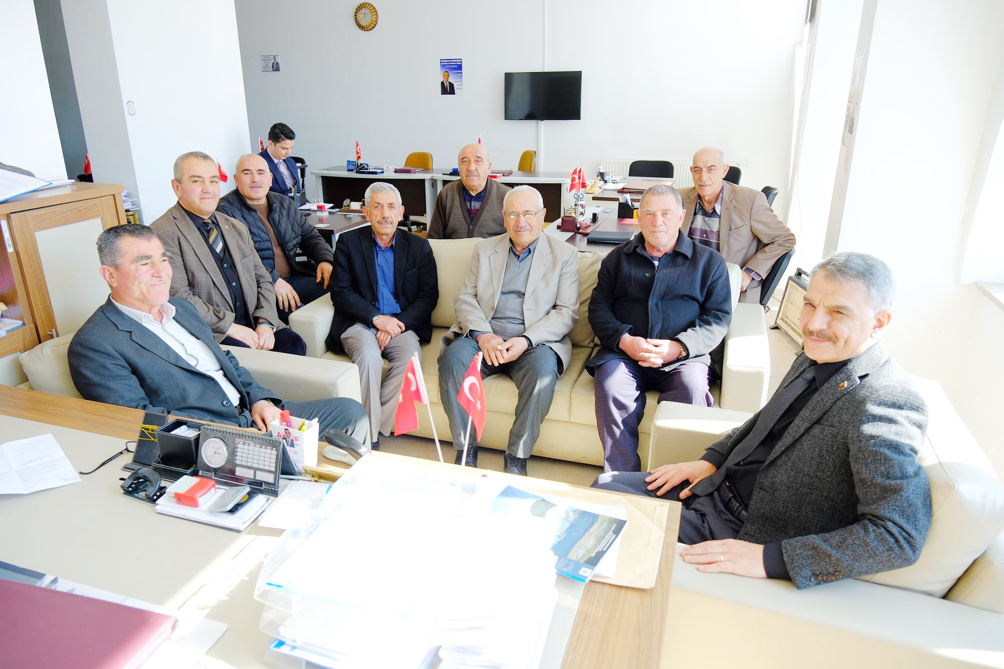 Vali Mehmet Ali Özkan, Yozgat'ta faaliyet gösteren Türkiye Yardım Sevenler