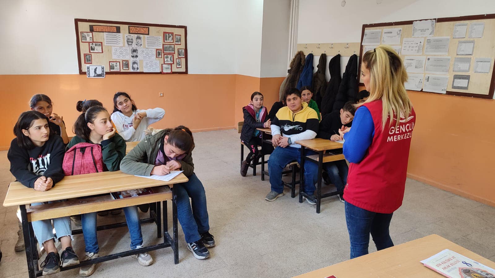 Yozgat Gençlik Merkezi'nin düzenlediği etkinlik kapsamında, gençlere değerlerin önemi ve