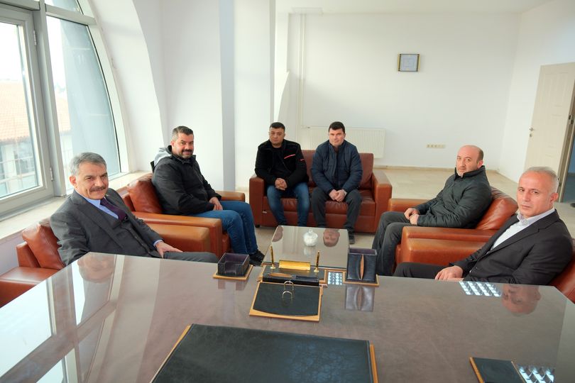 Vali Mehmet Ali Özkan, şehirdeki esnaf ve sanatkarların faaliyetlerini yakından