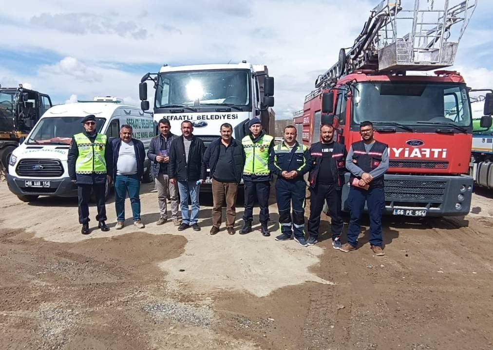 Yozgat İl Jandarma Komutanlığı Trafik Jandarması ekipleri, Şefaatli Belediyesi İtfaiye