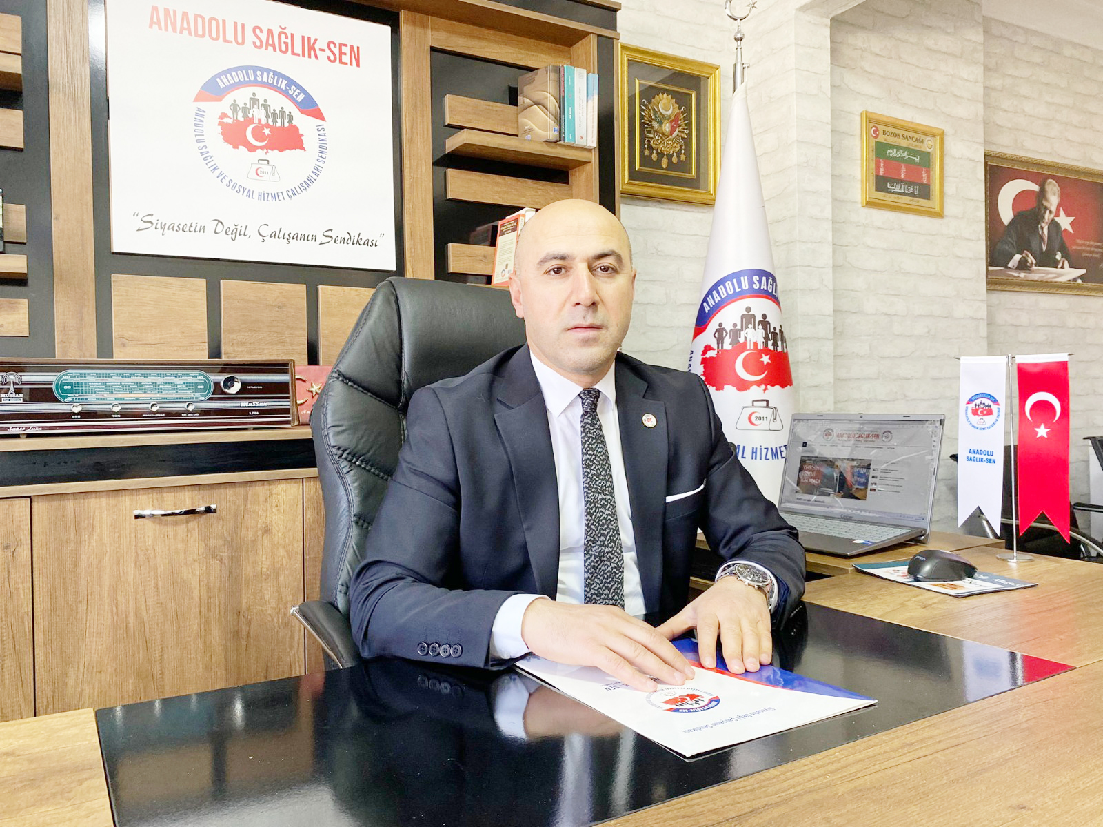 Sağlık teşkilatlarında görev yapanların özveriyle çalıştıklarının herkes tarafından bilindiğini, hastalık