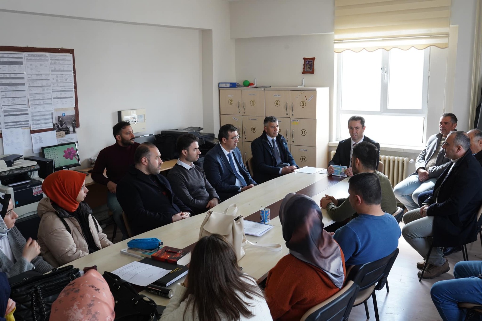 31 Mart yerel seçimlerine az bir süre kala saha çalışmalarını