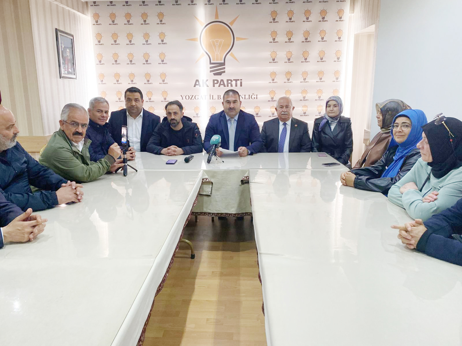 AK Parti Yozgat İl Başkanı Çelebi Altuntaş, Türk demokrasisine yönelik