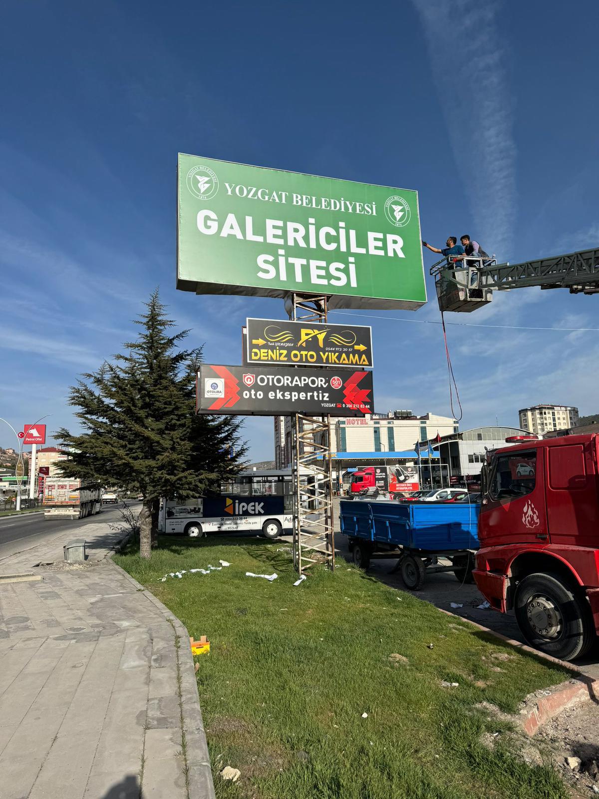 Yozgat Galericiler Sitesi esnafı, galericiler sitesinde yapılan iyileştirme çalışmaları nedeniyle