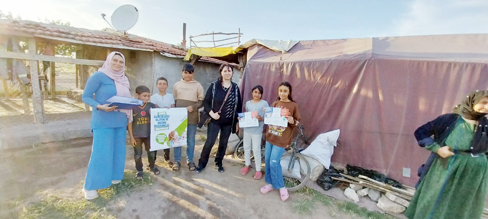 Yerköy İlçe Sağlık Müdürlüğü Personeli, mevsimlik tarım işçileri ve ailelerine