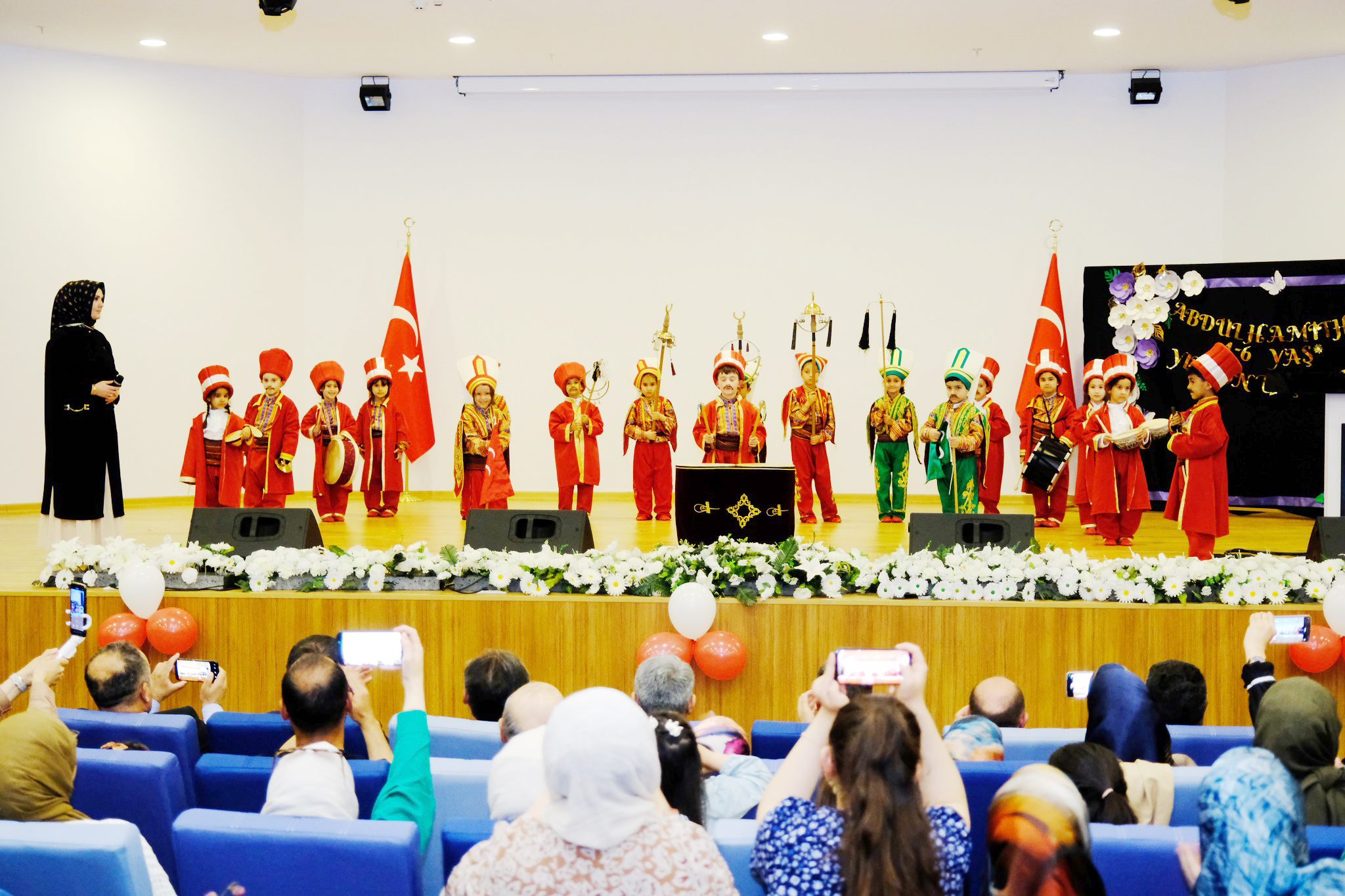 Yozgat’ta Abdulhamithan 4-6 Yaş Kur'an Kursu Yıl Sonu Şenliği büyük