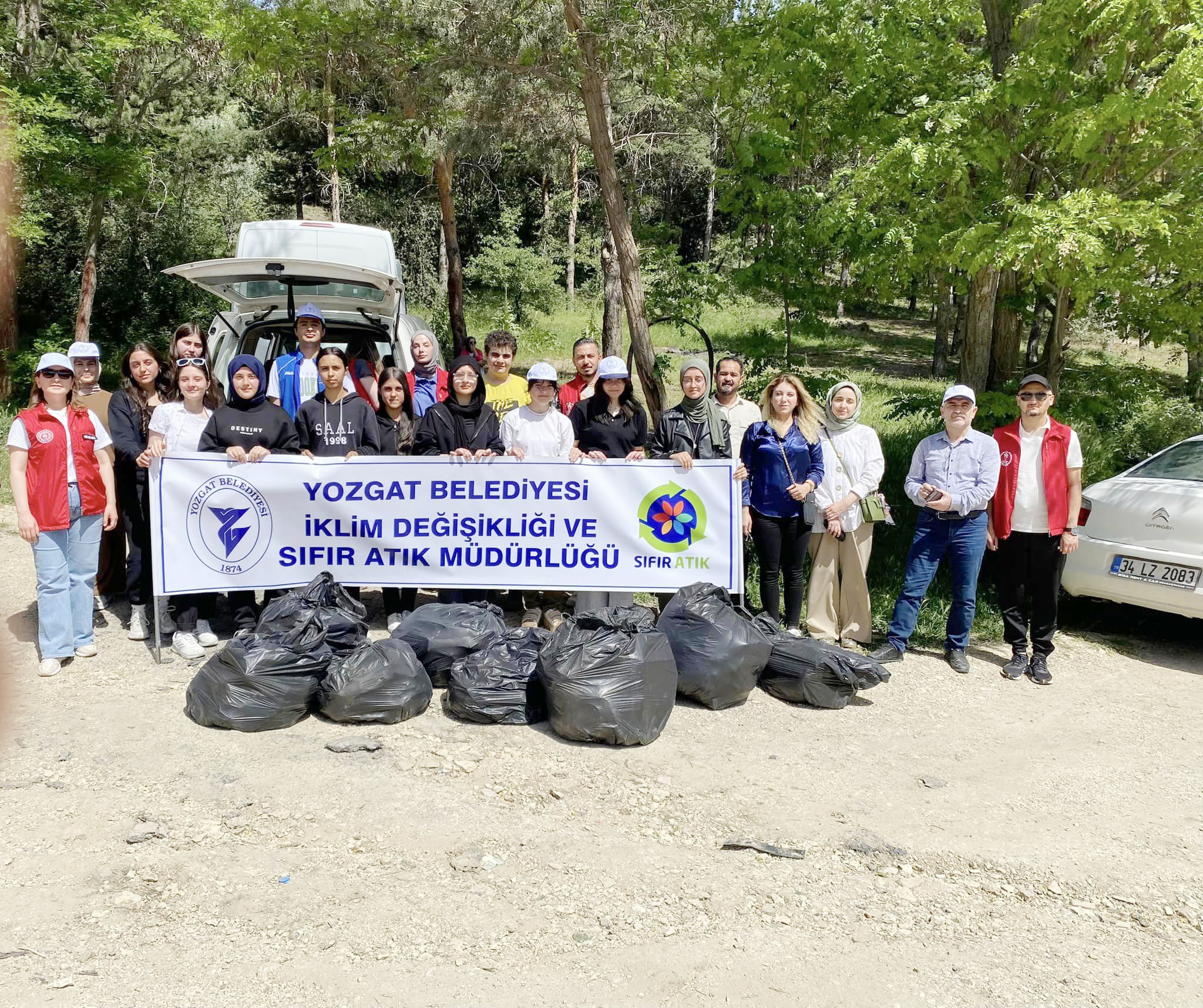 Yozgat Gençlik Merkezi, Serpil Akdağ Anadolu Lisesi gönüllüleri ve belediyenin