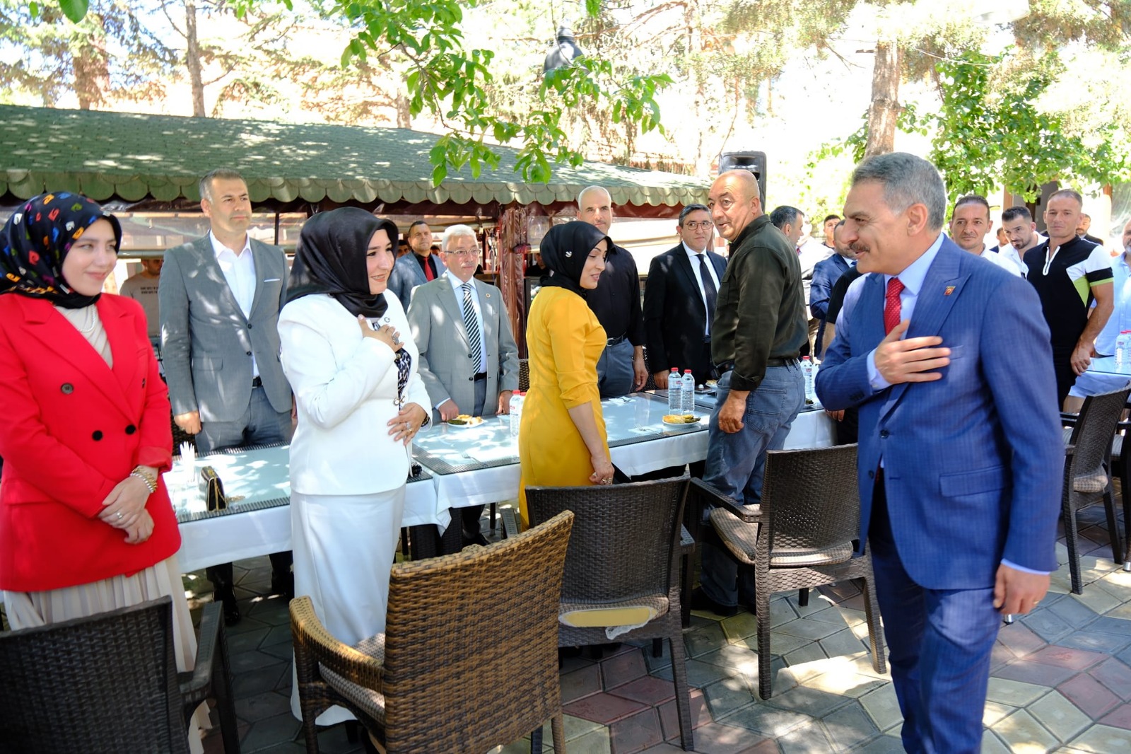 Yozgat'ta Kurban Bayramı dolayısıyla bayramlaşma programı gerçekleştirildi.
