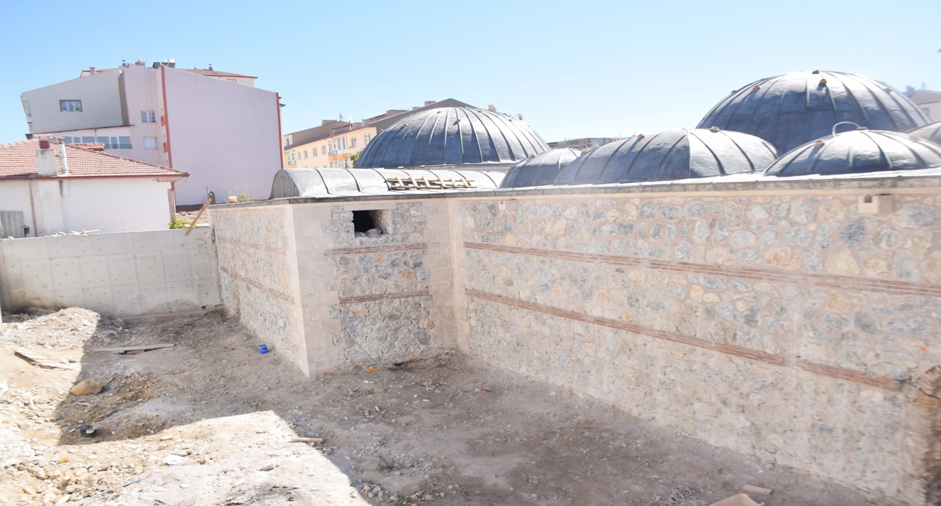 Yozgat’ta 1825 yılında inşa edilen ve "Yanan Hamam" olarak bilinen