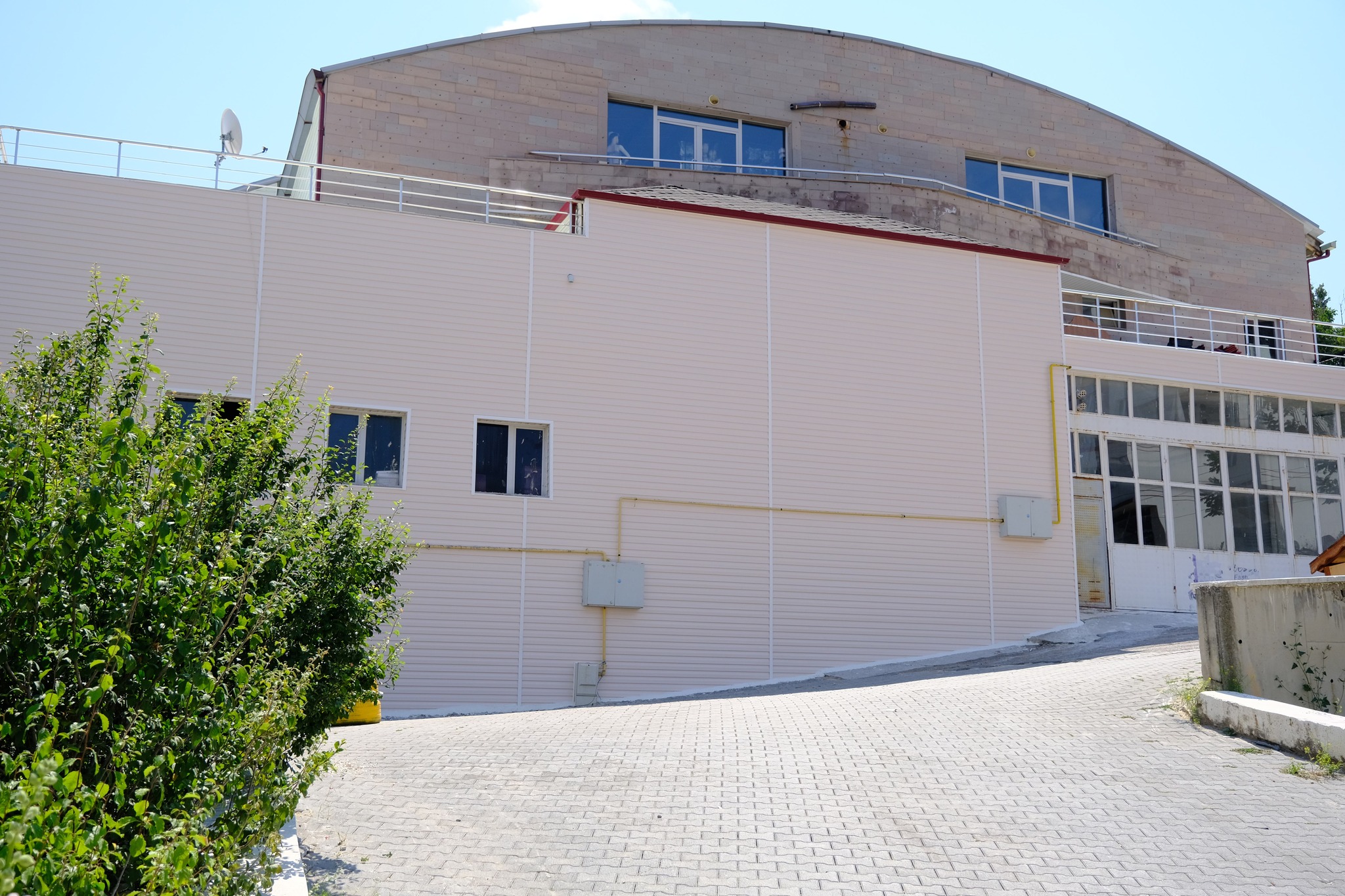 Akdağmadeni Belediye Başkanı Uz Dr. Nezih Yalçın, ilçede farklı noktalarda