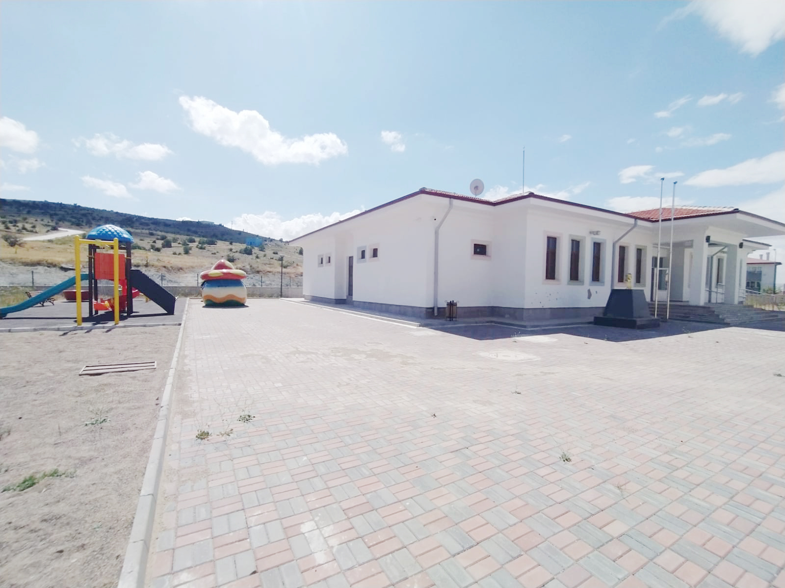 Yozgat Merkez Çapanoğlu Mahallesi’ne yapılan 4 derslikli Mevlana Anaokulu 2024