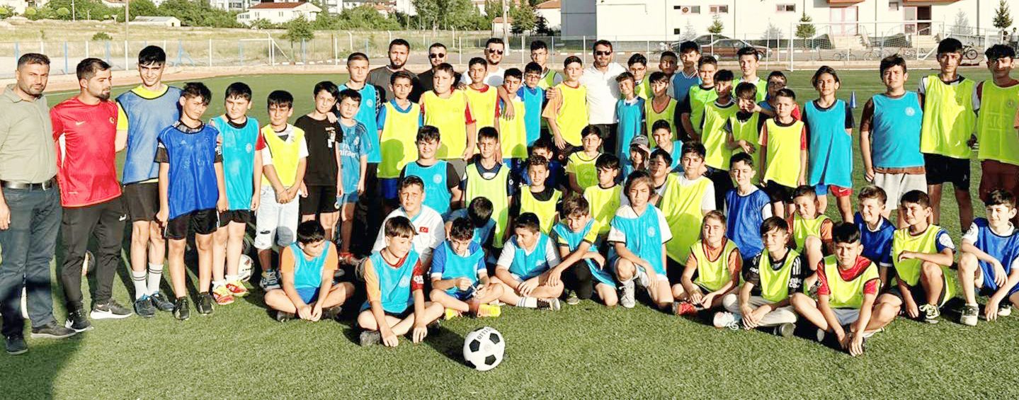 Sarıkaya Belediye Başkanı Osman Gözan, Sarıkaya Belediyesi Yaz Futbol Okulu