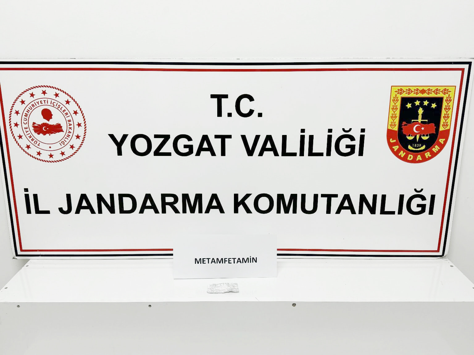 Yozgat İl Jandarma Komutanlığı tarafından gerçekleştirilen uyuşturucu madde operasyonunda, 2