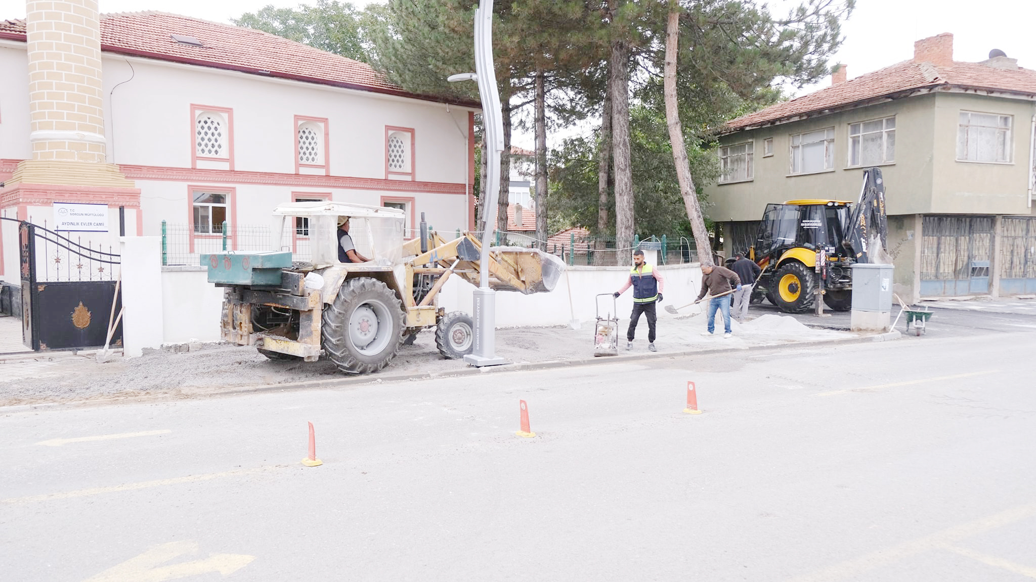 Sorgun Belediyesi’nden şehir estetiği ve altyapı çalışmaları