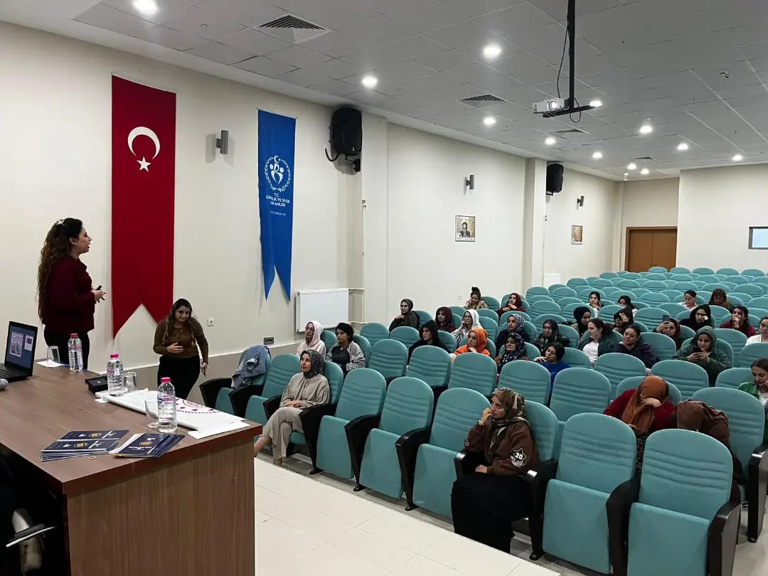 Yozgat’ta Öğrencilere “Evlilik Öncesi Eğitim” semineri