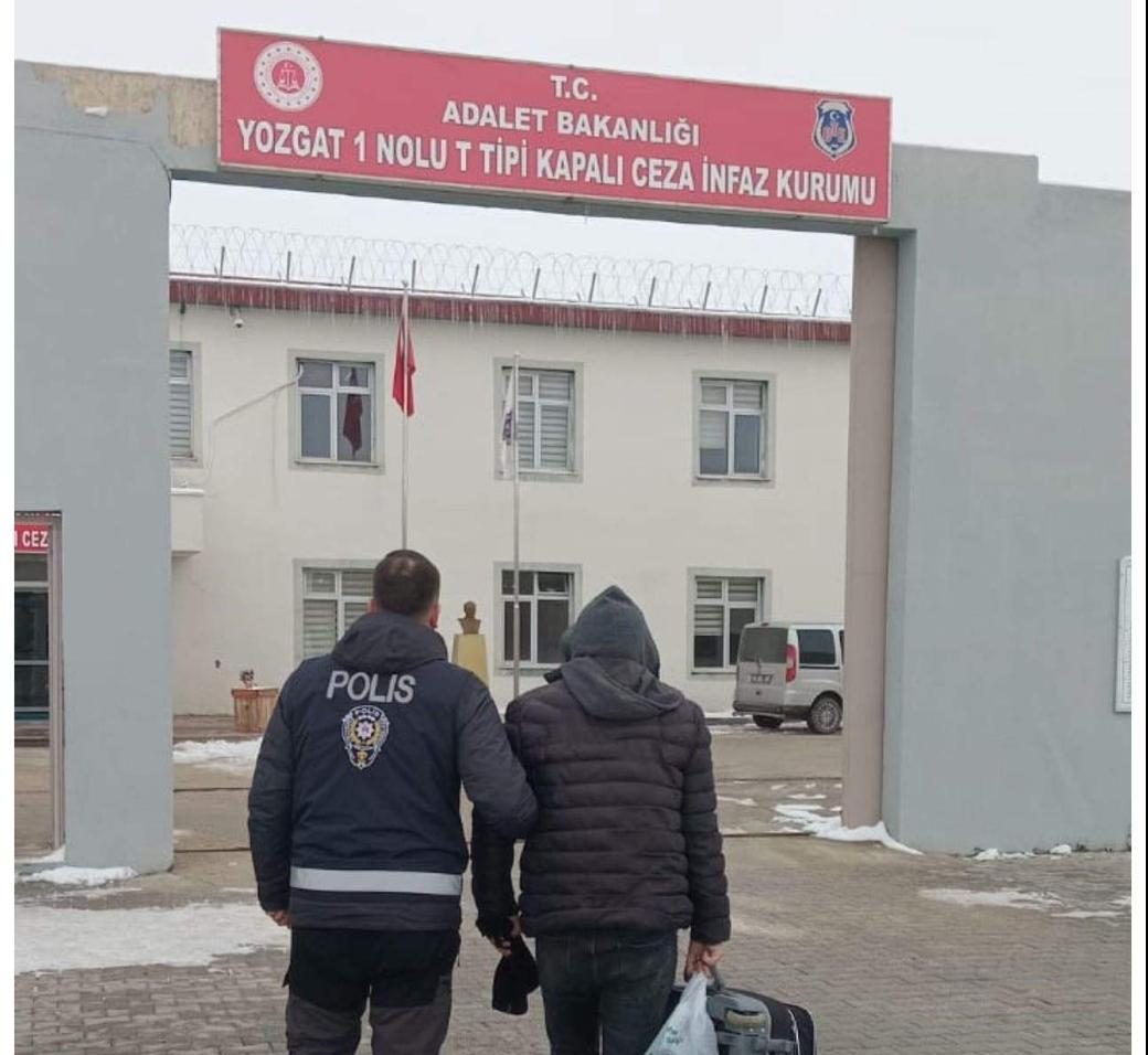 Aranan şahıslar polis ekiplerince yakalandı