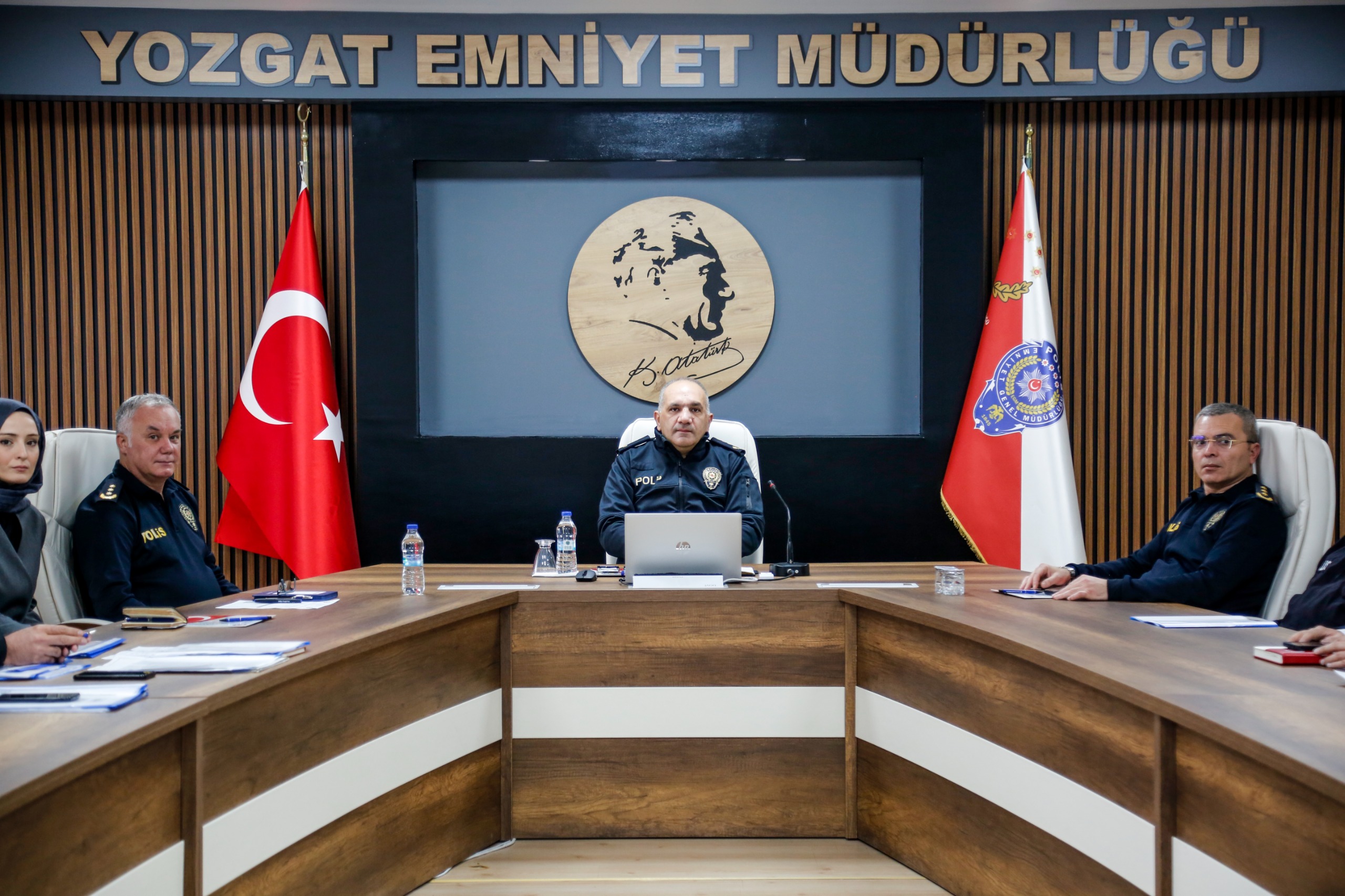 Tecimer’in başkanlığında güvenlik ve asayiş konuları değerlendirildi