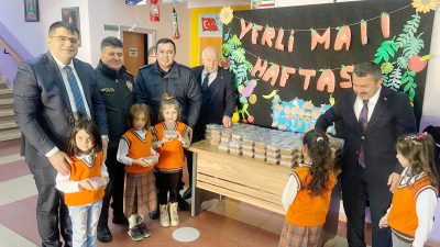 Akdağmadeni Kaymakamı Cafer Kaymakçı, Atatürk İlköğretim Okulu’nu ziyaret ederek, okulda