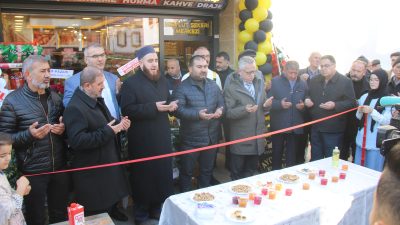 Yozgat’ta, sahipliğini Mesut ve Murat Aydın kardeşlerin yaptığı Aydıncan Kuruyemiş,