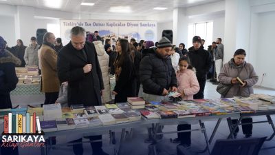 Sarıkaya'da bu yıl ikincisi düzenlenen Kitap Günleri fuarının açılışı büyük