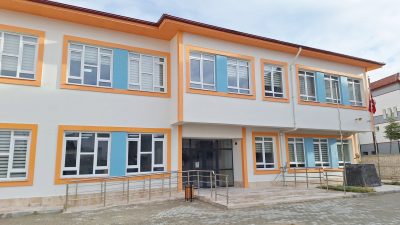 Yozgat Valisi Mehmet Ali Özkan, Akdağmadeni ilçesinde yapımı tamamlanan 8