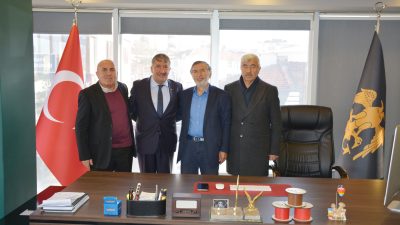 Yozgat Ticaret Borsası Başkanı Mehmet Erkekli, Sarıkaya ilçesinde ilçenin ekonomik