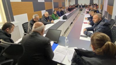 Akdağmadeni İlçe Milli Eğitim Müdürü Ersoy Ceylan başkanlığında, şube müdürleri