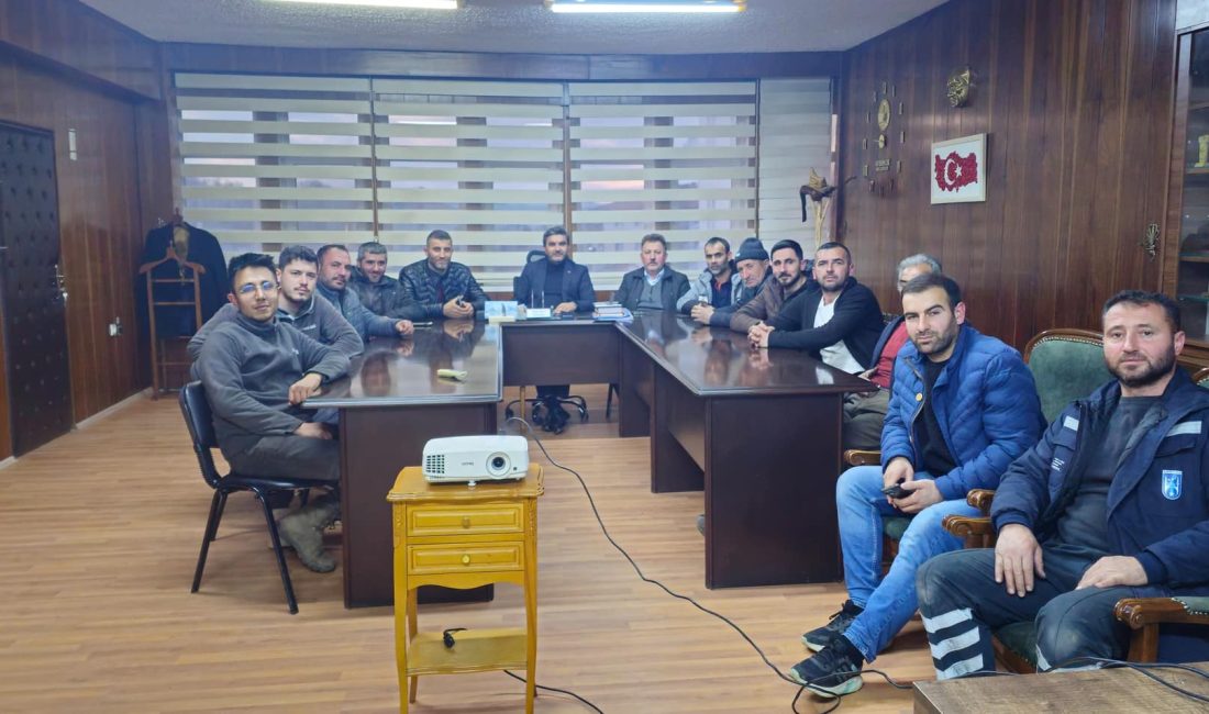 Aydıncık Belediye Başkanı Mustafa Tekçam, ilçede hayata geçirecekleri Yeni Sanayi