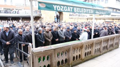 1997 yılında Şehit olan Adnan Altunok’un annesi Fikriye Altunok, bir