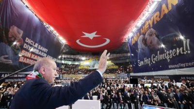 Cumhurbaşkanı Recep Tayyip Erdoğan, AK Parti 8. Olağan Kongresi'ne katılmak