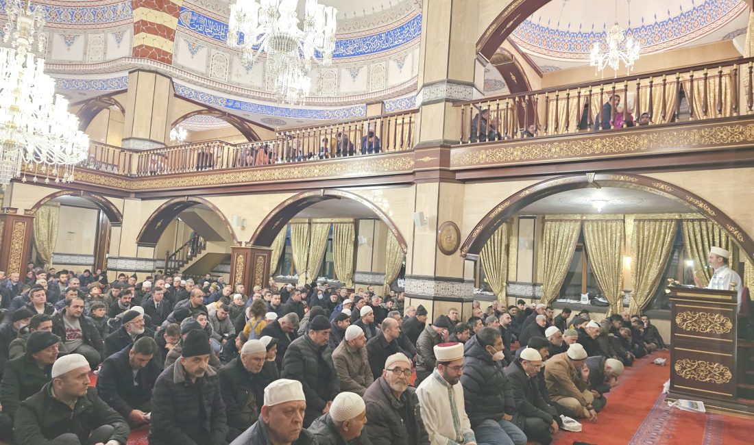 Yozgat’ta Miraç Kandili, büyük bir manevi atmosferle, dualar, mevlitler ve