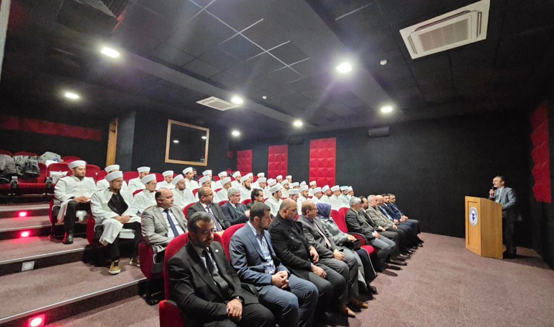 Yozgat’ta Diyanet Akademisi’nin 2. dönem eğitimini başarıyla tamamlayan 35 İmam-Hatip