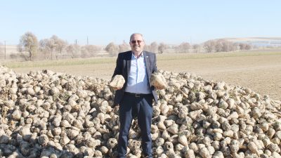 Sarıkaya Ziraat Odası Başkanı Şevki Güngör, Türkiye Şeker Fabrikaları'nın (Türk